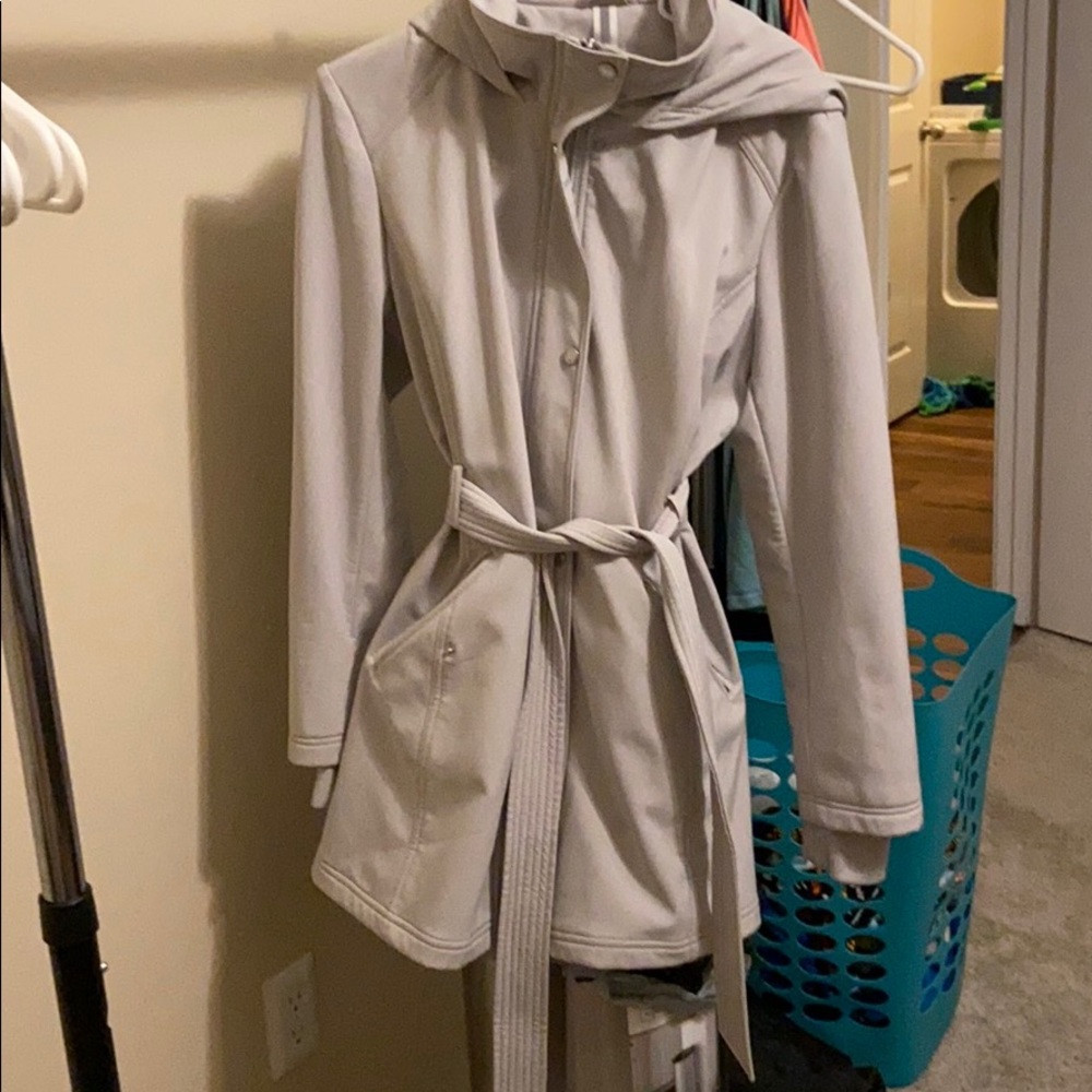 Jessica Simpson coat